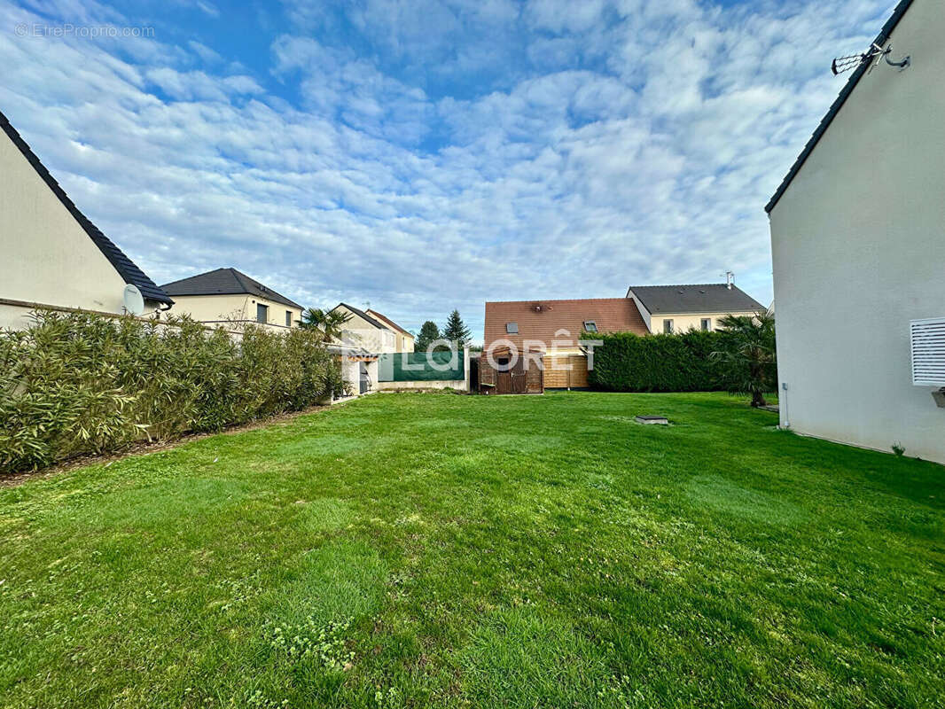 Maison à SAINT-GERMAIN-LES-ARPAJON