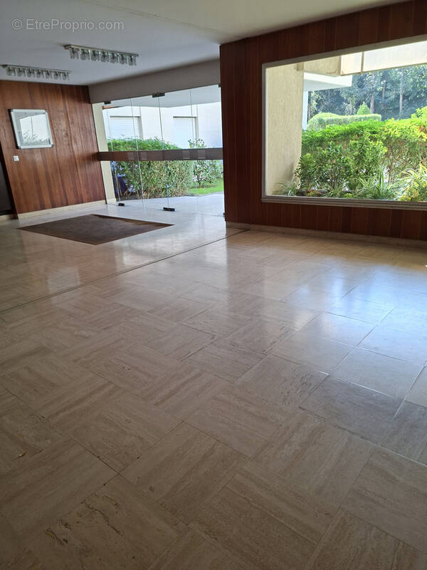 Appartement à VERSAILLES