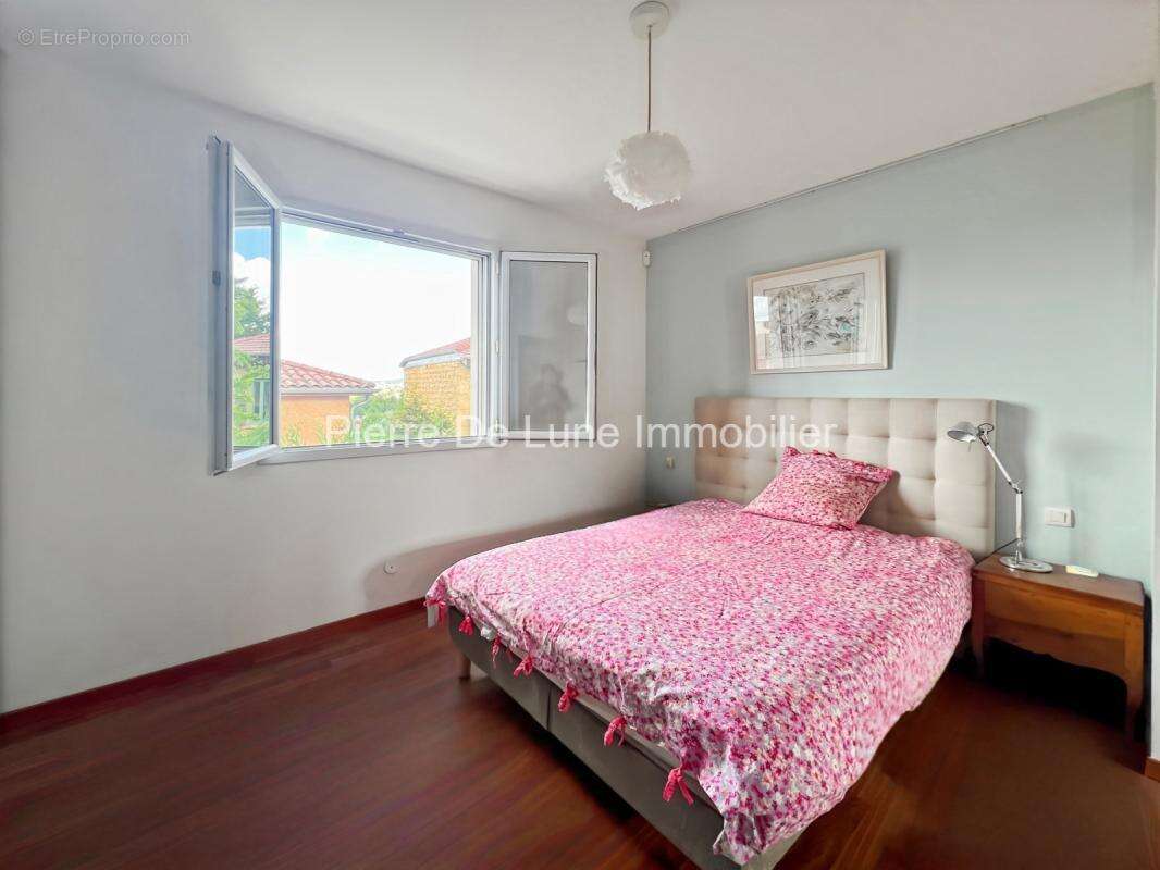 Maison à LE BOIS-D&#039;OINGT