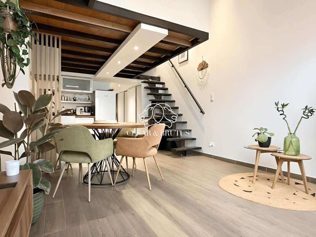 Appartement à LYON-6E