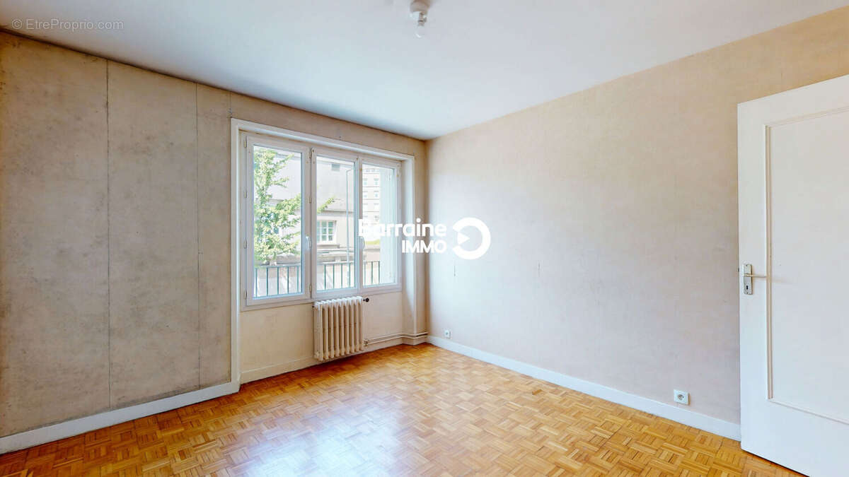 Barraine Immo - A VENDRE - PZ00LM2-TH : Appartement T6 centre-ville de Brest 133m² - photo 9