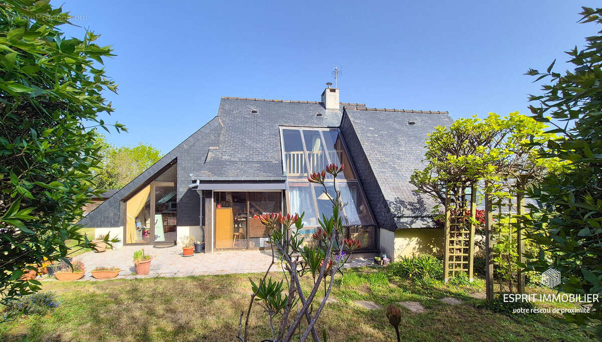 Maison à NEVEZ