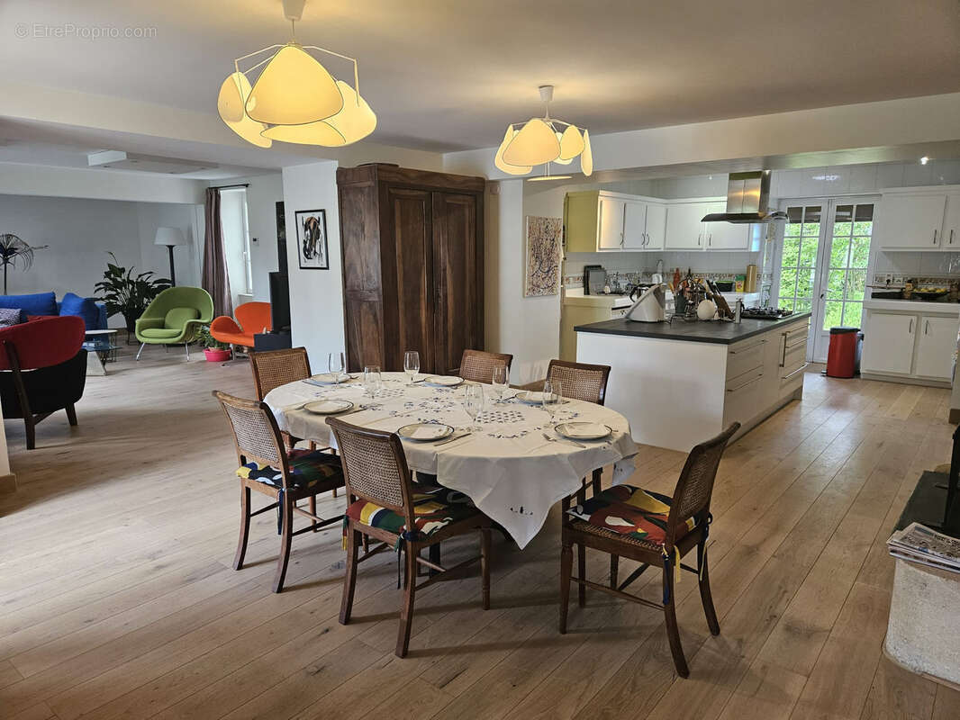 Maison à SAUVETERRE-DE-GUYENNE