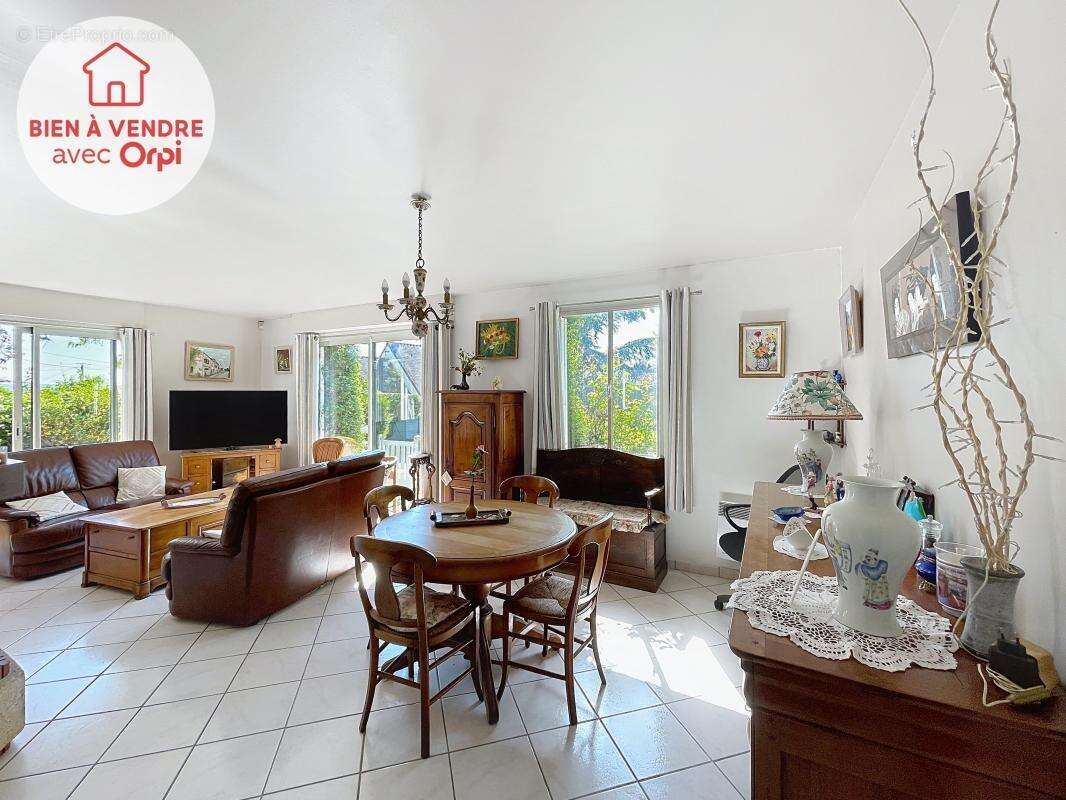 Maison à EVECQUEMONT