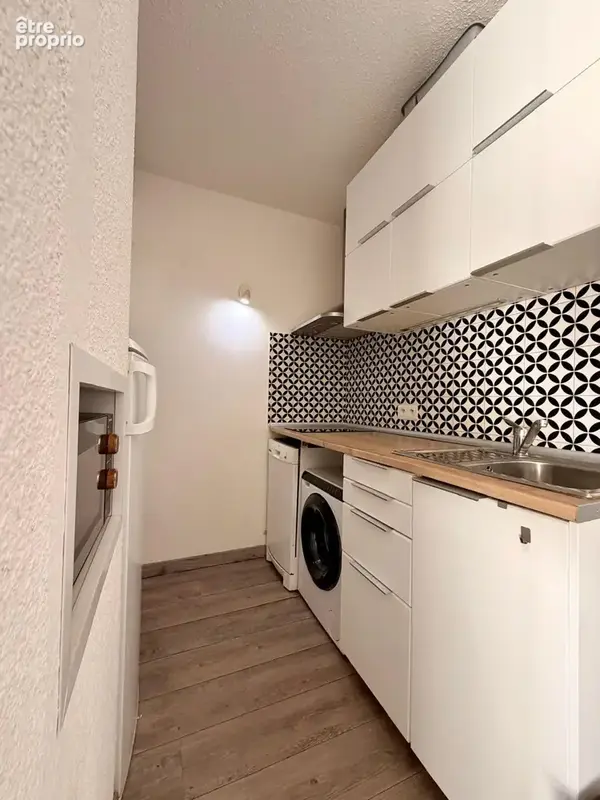 Appartement T2 cabine de 33m2 au 2ème étage avec garage - SECTEUR CALME COUCHANT - photo 3