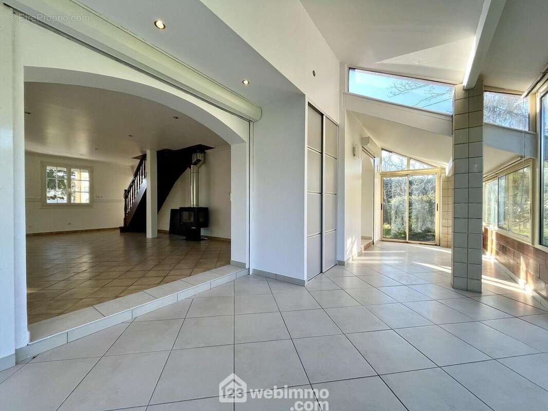 Maison à SAINT-LAURENT-MEDOC