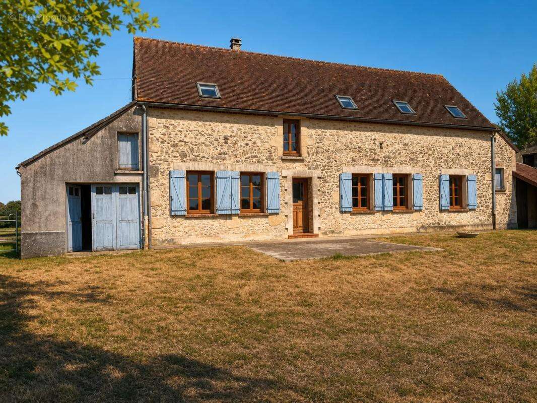 Ancien corps de ferme - 131 m2 sur 7400m² - Perche en Nocé - photo 11