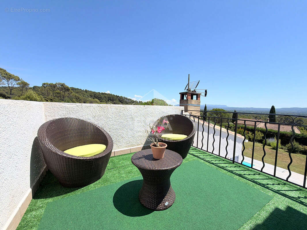 Maison 164m² à villelaure - photo 10