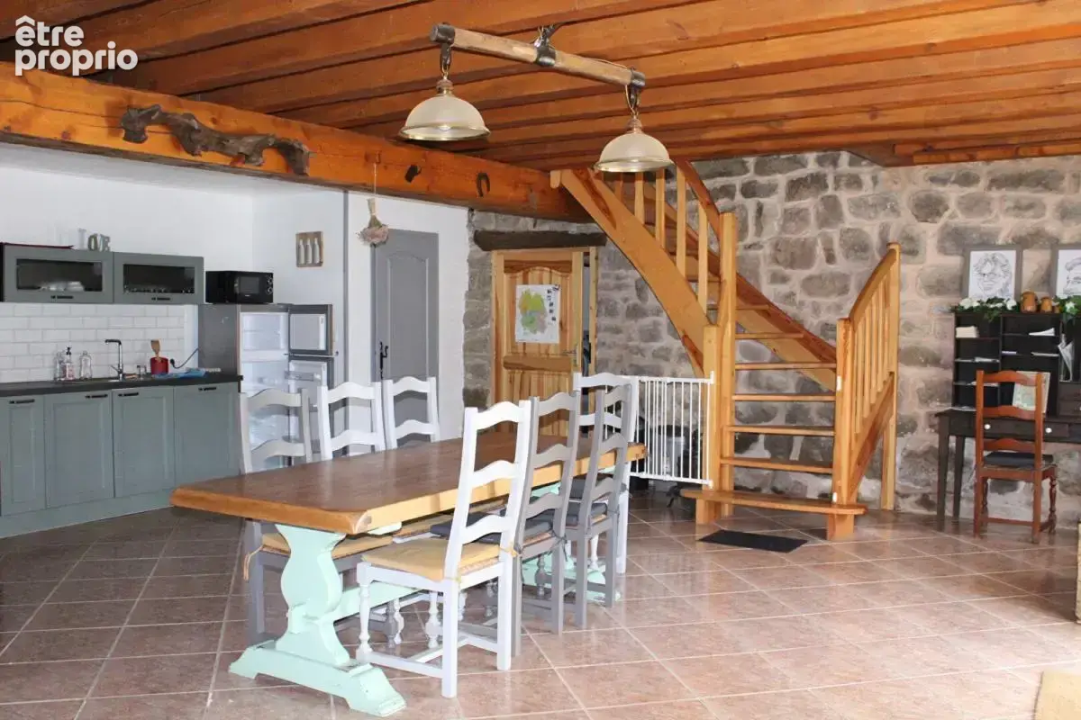 Exclusivité ferme en pierre , lauze Maison Grandrieu 4 pièce(s) 130 m2 - photo 5