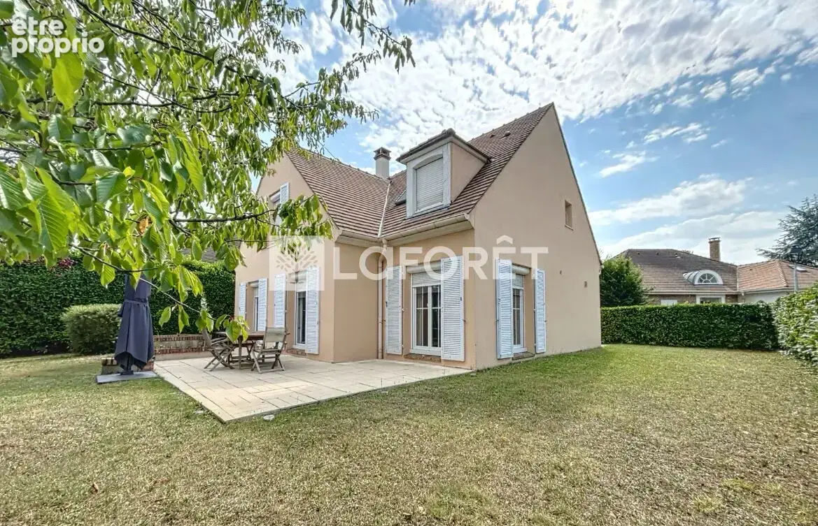 Maison 5 pièces 116 m² · à Vernouillet · 116,1 m² · 499 000 €