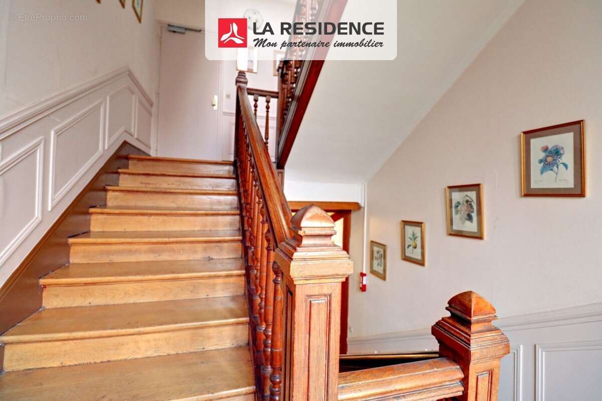 Maison 518 m² à Bessancourt  - photo 9