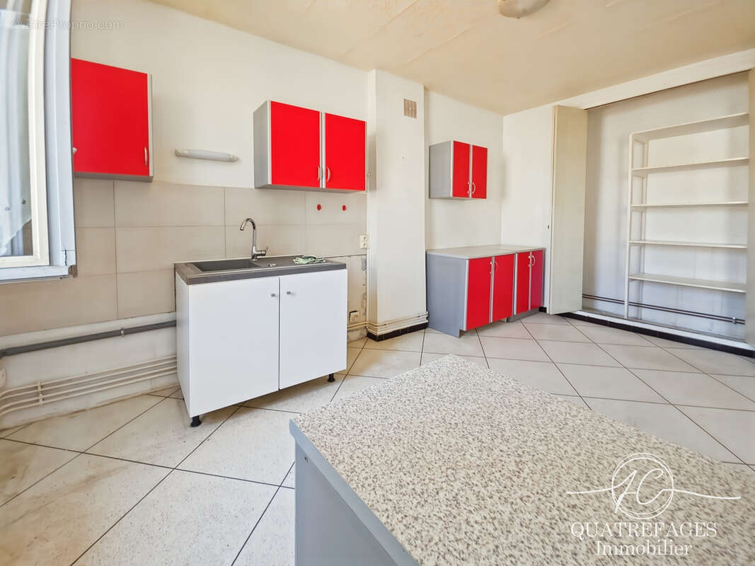 Appartement duplex de caractère, 109 m2, Centre-ville de Beaucaire - photo 3