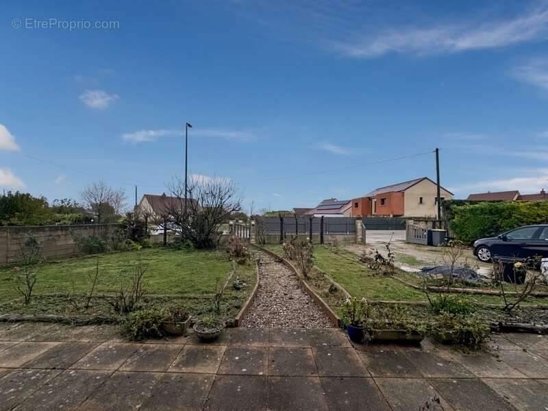 Maison à ARC-SUR-TILLE