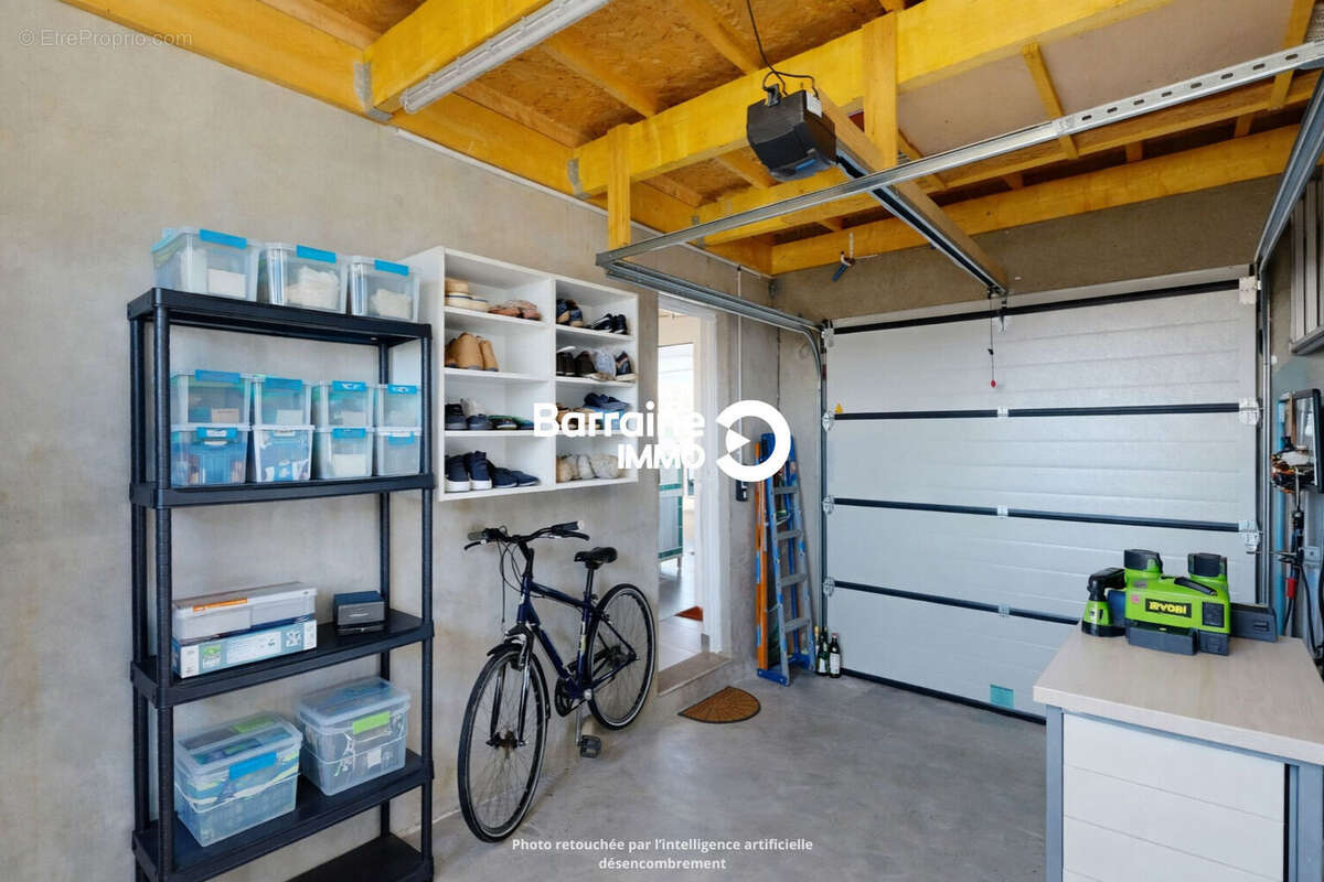 Maison à PLOUGONVELIN