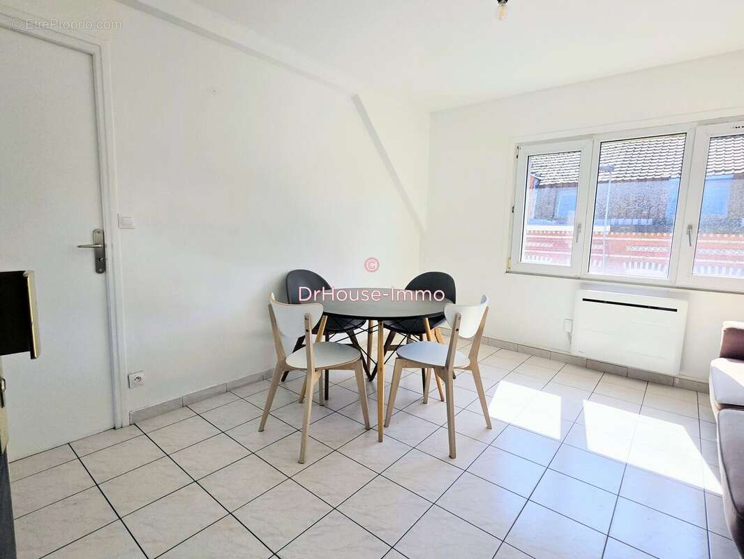 Appartement à HELLEMMES-LILLE