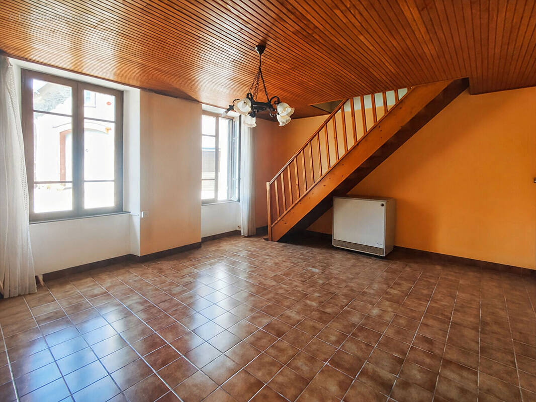 Maison à LA POMMERAYE