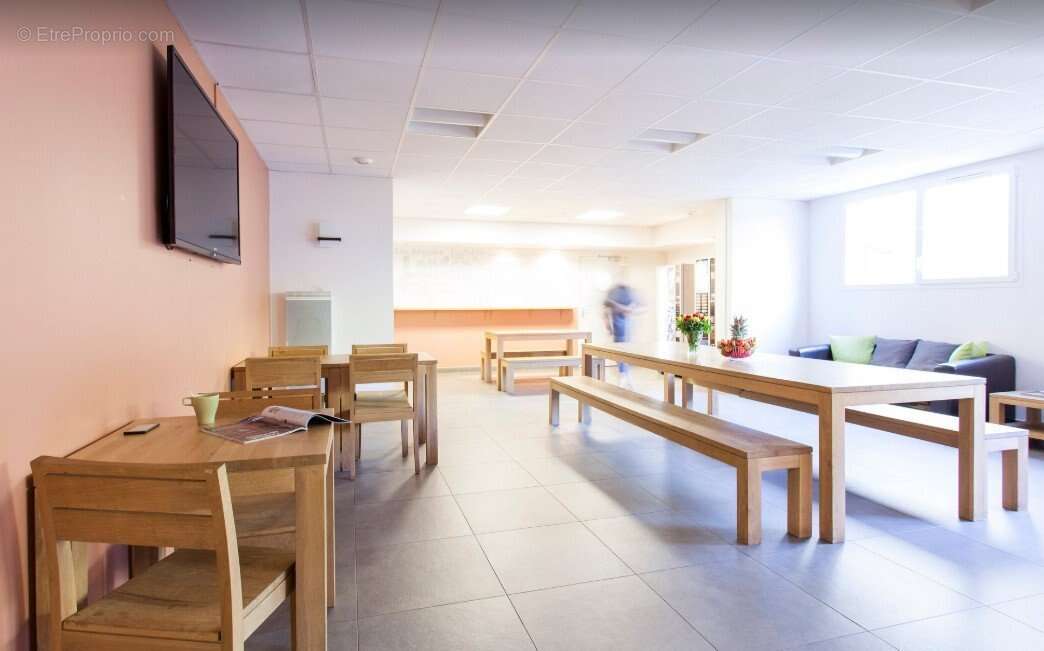 INVESTISSEMENT LOCATIF  Saint-Cyr-l'École  Résidence Étudiante L'Aéronat - 6,34 % de rentabilité - photo 9