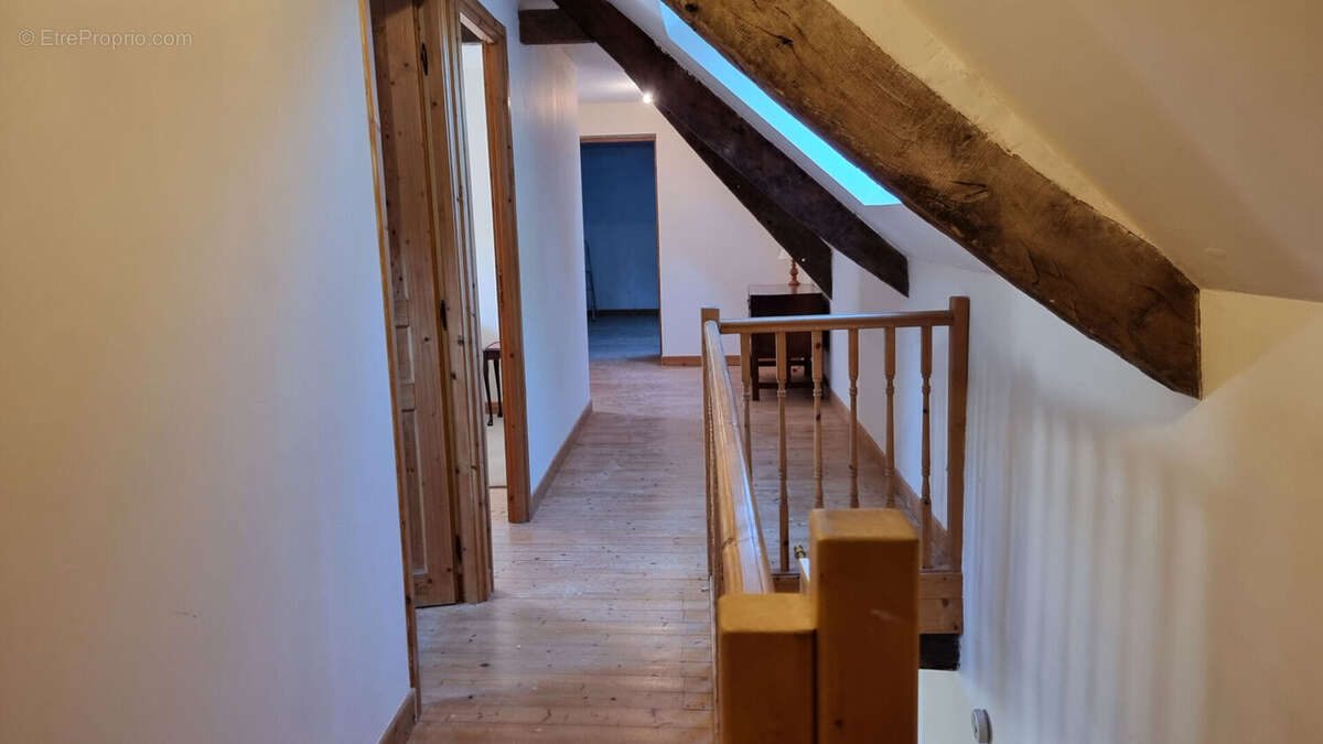CÔTES D'ARMOR, Proche de Mur-de-Bretagne, Belle maison individuelle de 3/4 chambres, vendue meublée - photo 7
