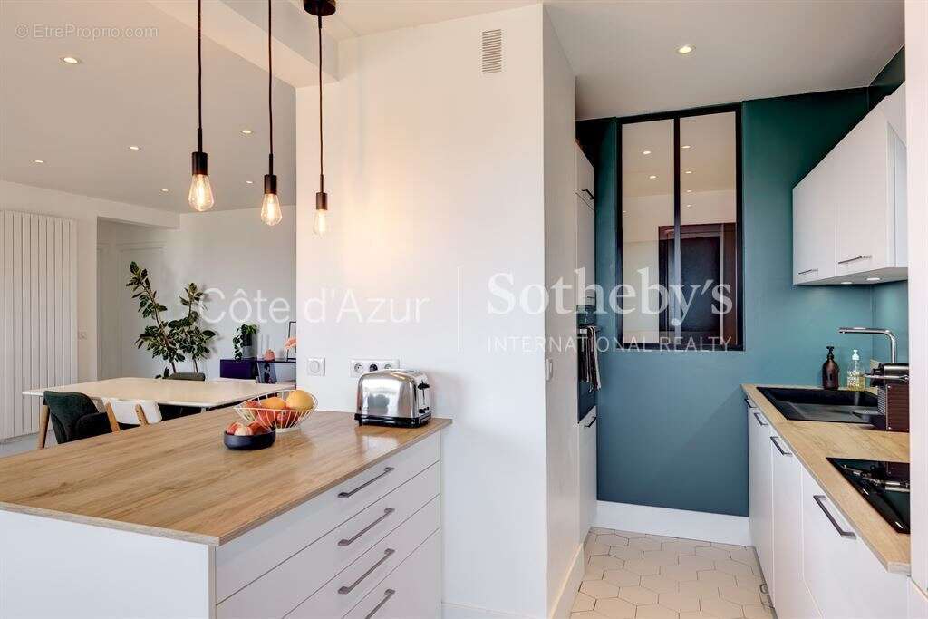Appartement à LE CANNET