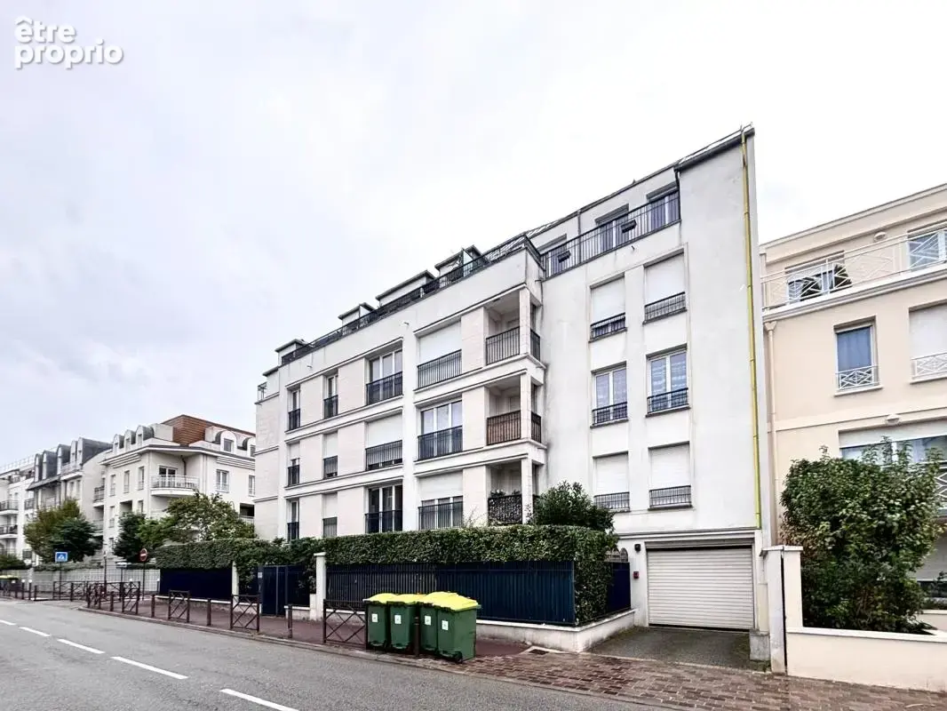 Appartement à CHATENAY-MALABRY