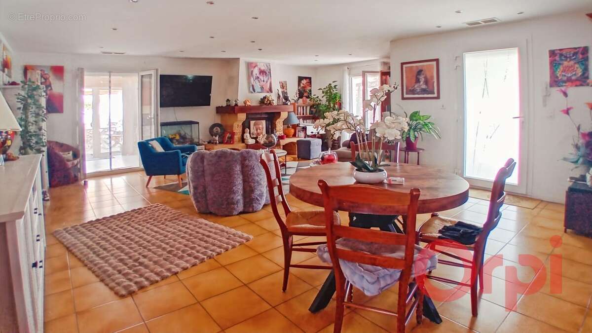 Maison à SERIGNAN