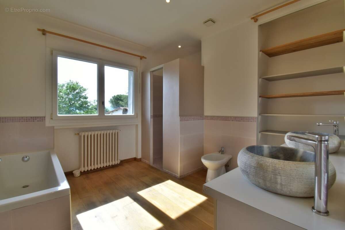 Maison à vendre 6 pièces chateau arnoux saint auban (04) - photo 10