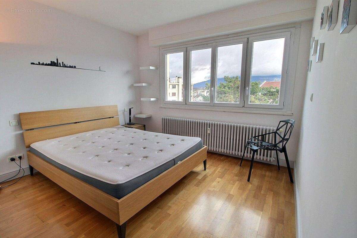 Appartement à ANNEMASSE