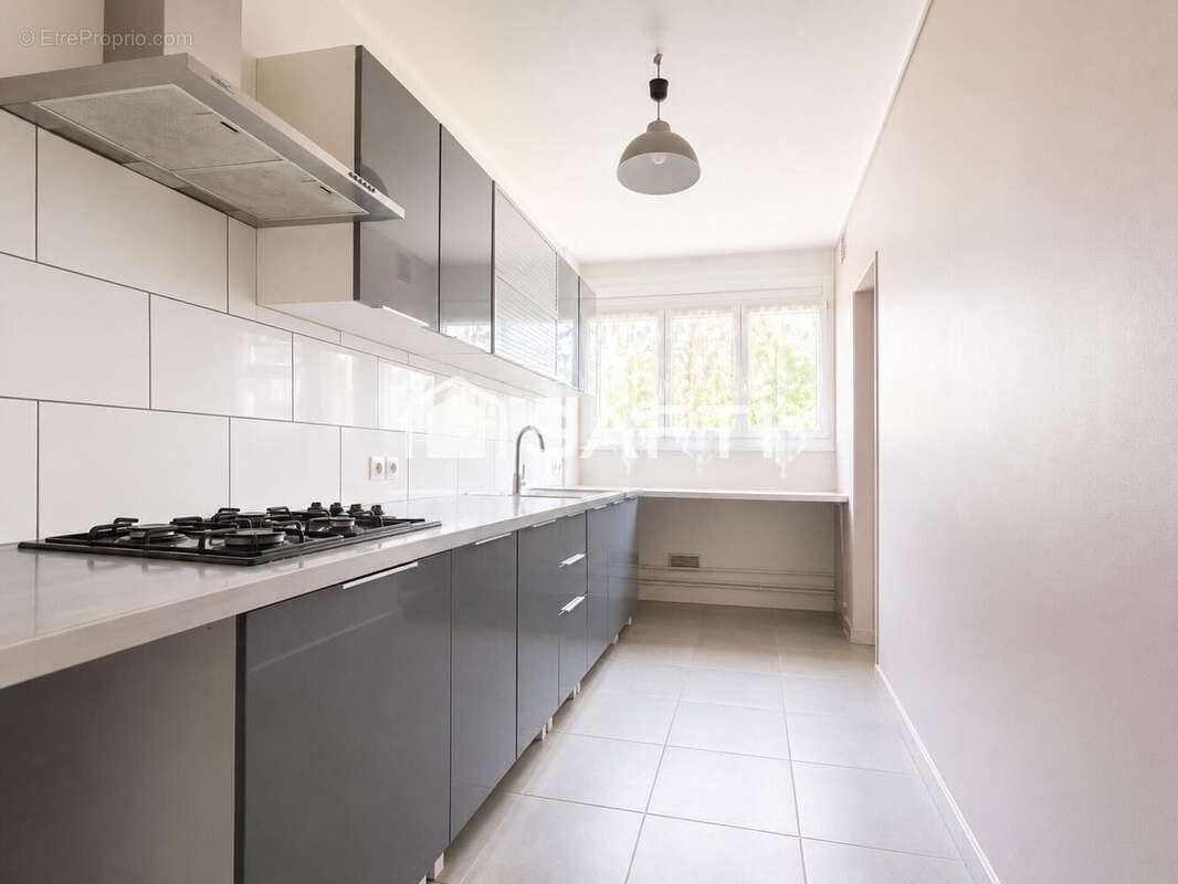 Appartement 71 m² à Gagny  - photo 8
