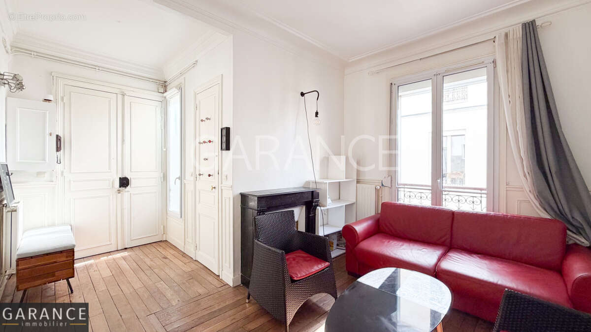 Appartement 44 m² à Paris-14e  - photo 2