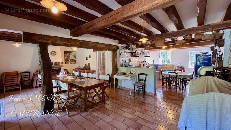 Propriete Lauragaise à vendre 9 pièces proche de CARAMAN (31) - photo 8