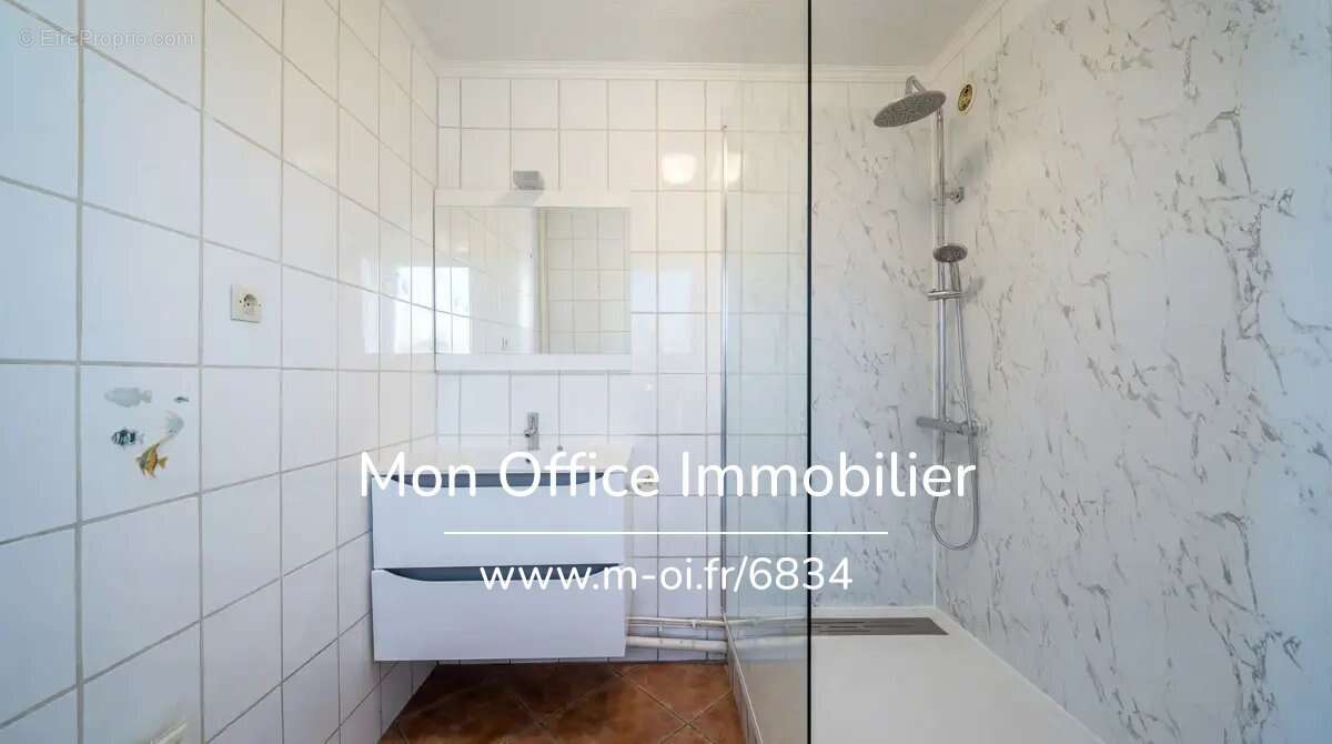 Appartement à MARSEILLE-6E
