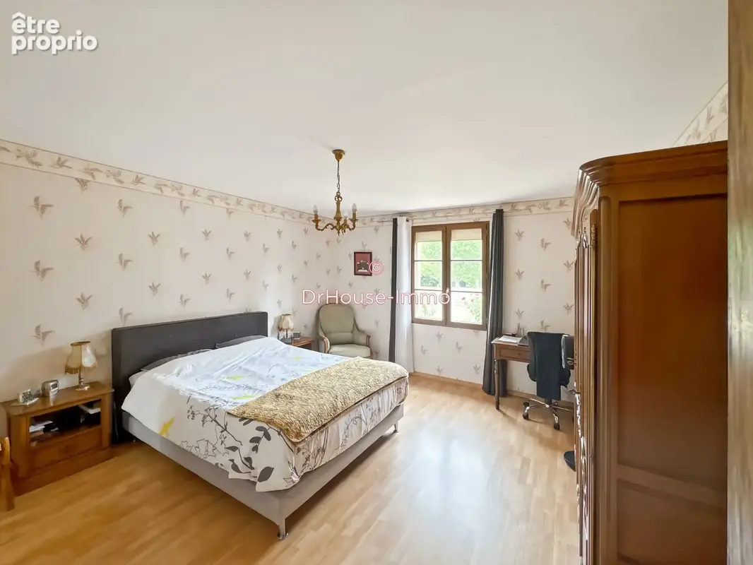 Maison 5 pièces 138 m² à vendre à Ballon (72290) - photo 5