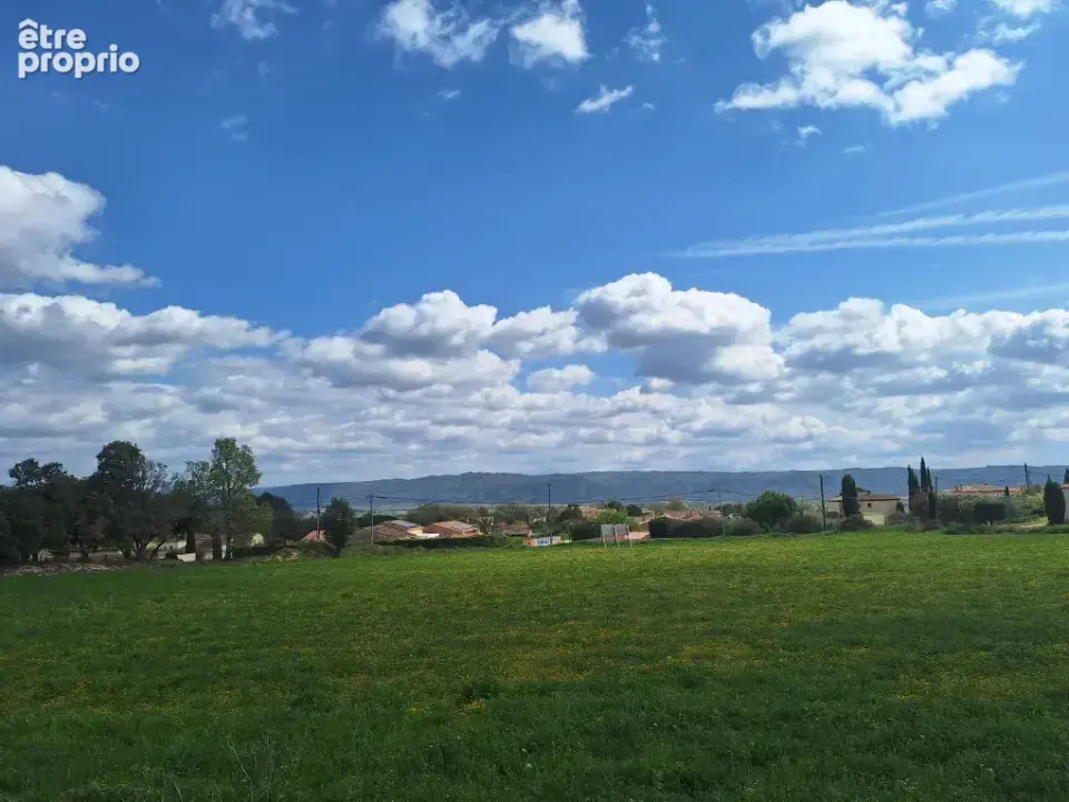 Terrain à VILLENEUVE