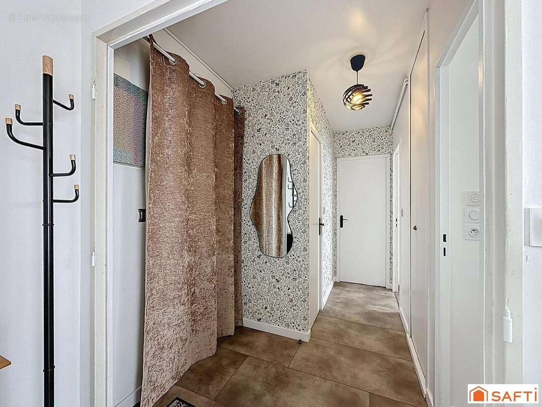 Photo 4 - Appartement à SENS