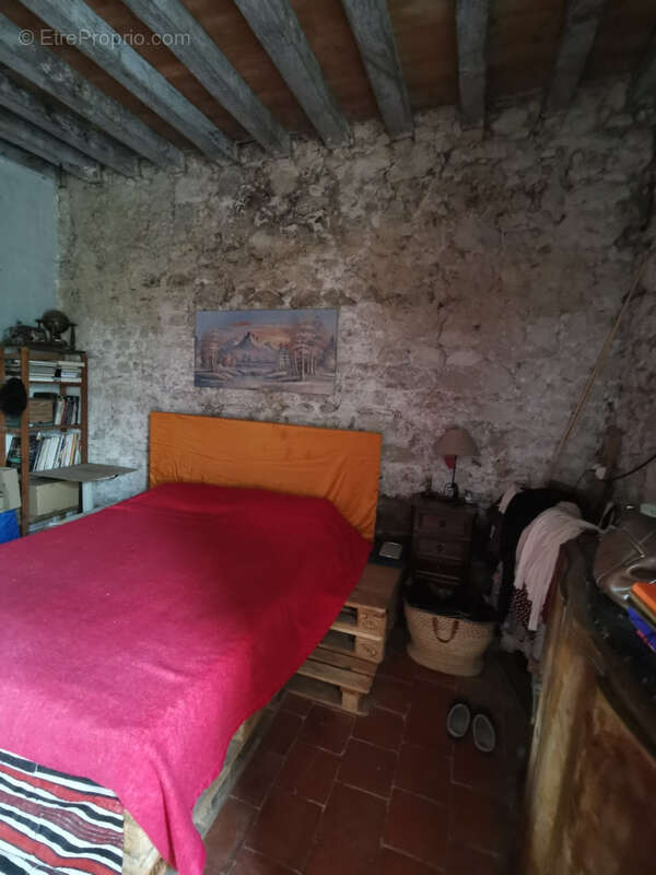 Maison à SAINT-PRIEST-EN-MURAT