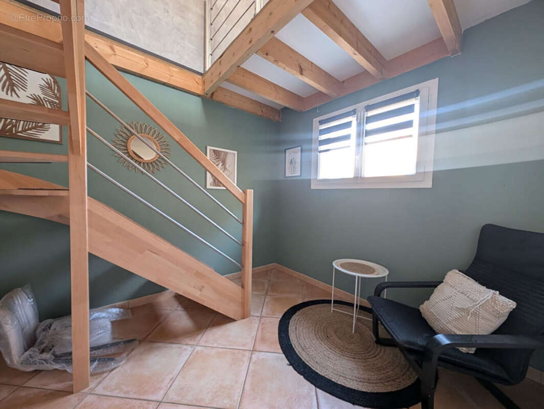 Maison à SAINT-MARCEL-LES-VALENCE