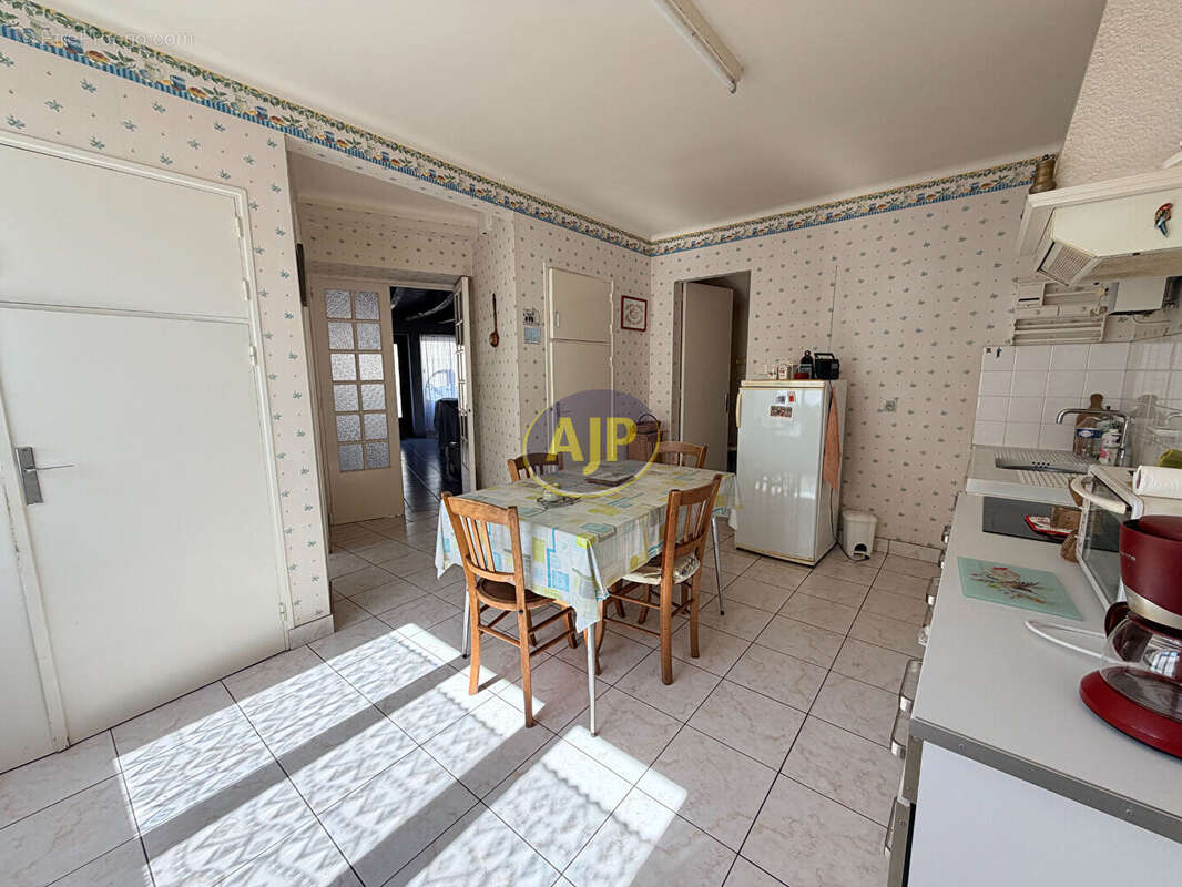Maison à GUEMENE-PENFAO