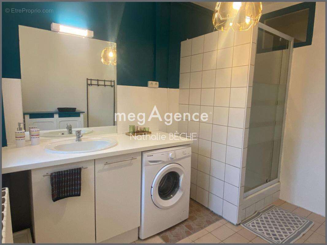 Maison à SAINT-CIERS-SUR-GIRONDE