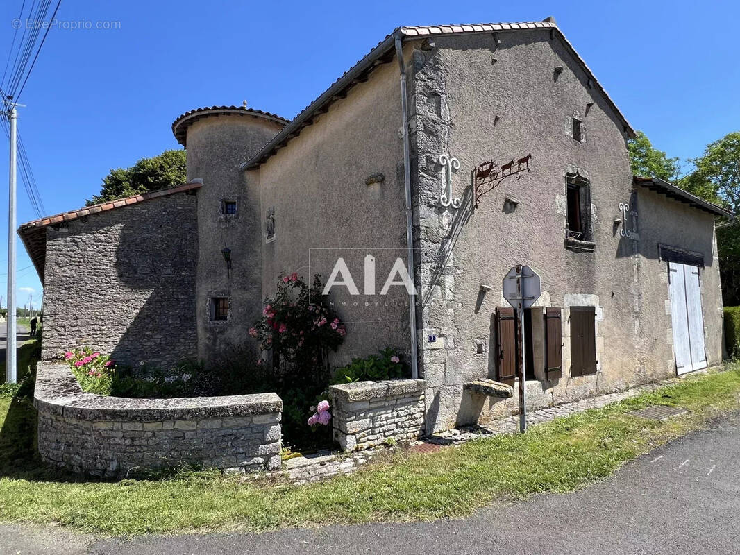 Maison à CIVRAY