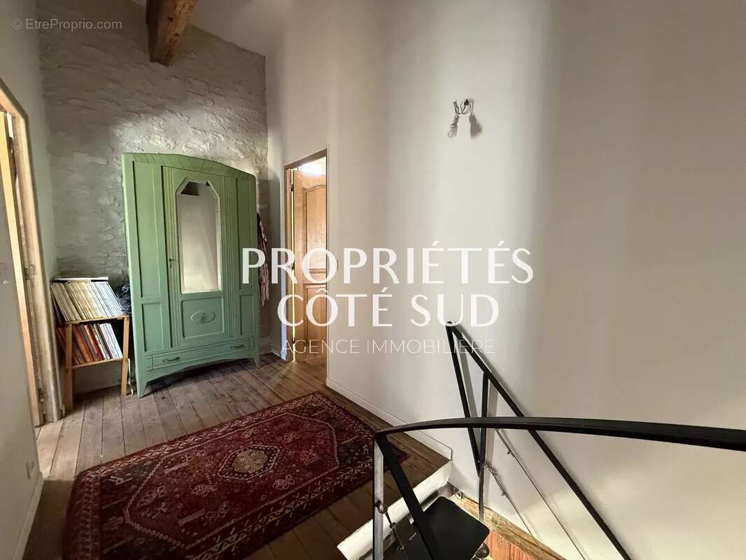 Maison à VILLENEUVE-LES-AVIGNON