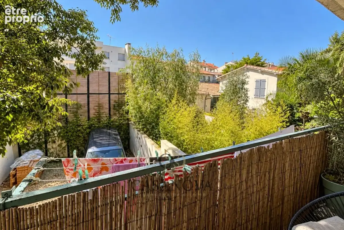Appartement de caractère - type 3 77m2 - lumineux - calme - clemenceau - photo 3