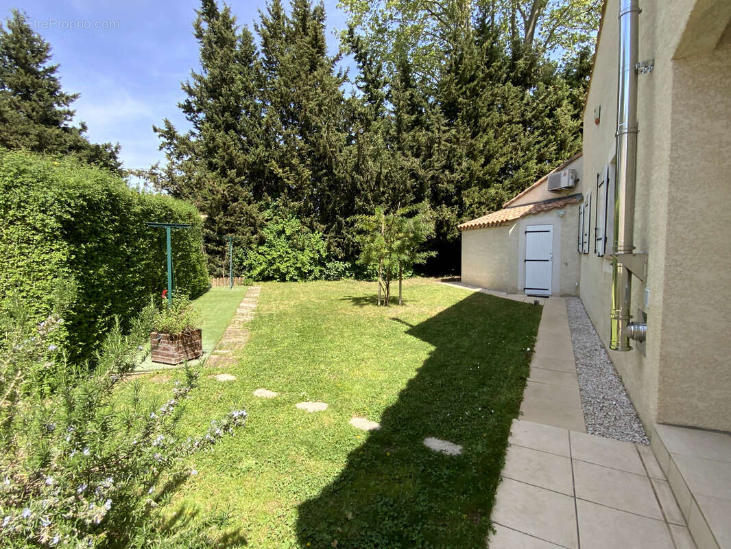 Maison à UZES