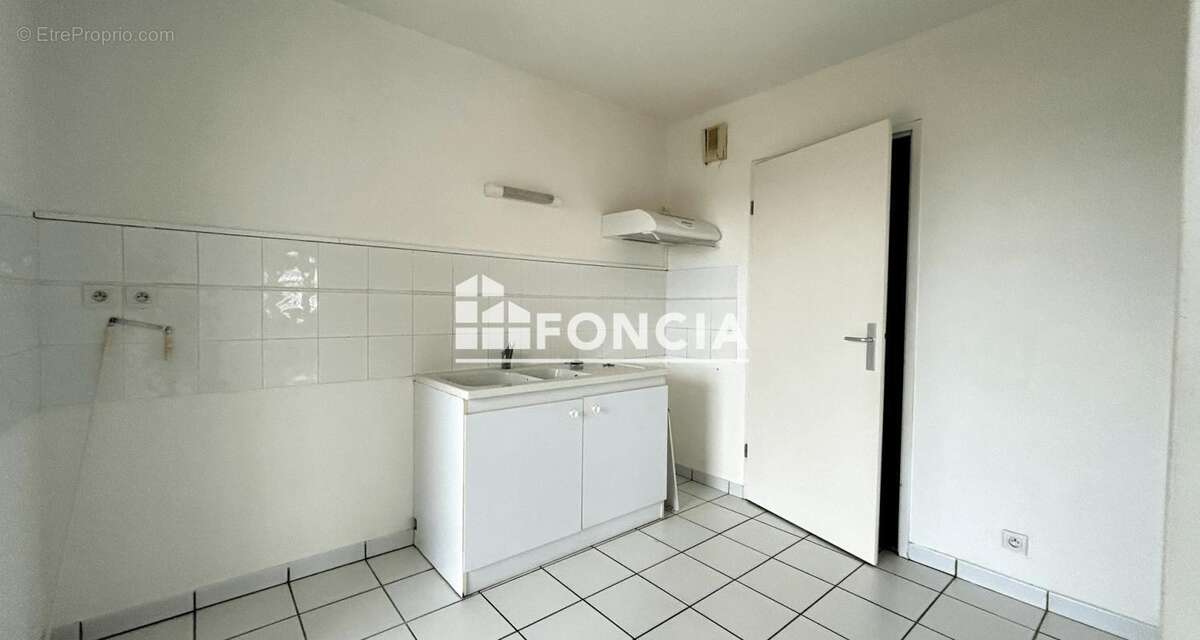 Appartement à PUJOLS