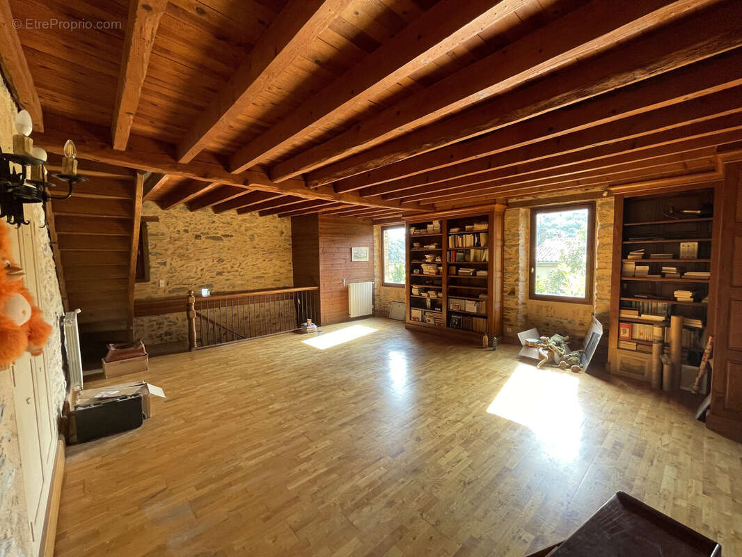 Maison à LABECEDE-LAURAGAIS