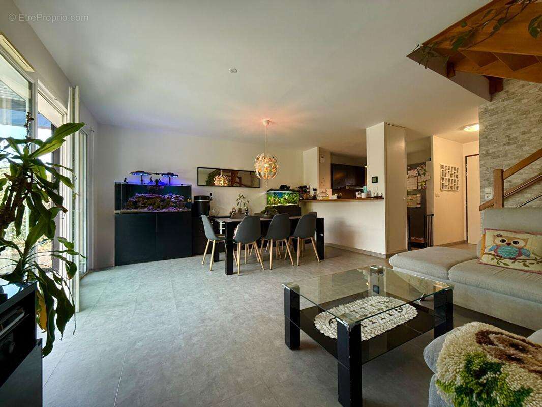 Maison à BRETTEVILLE-SUR-LAIZE