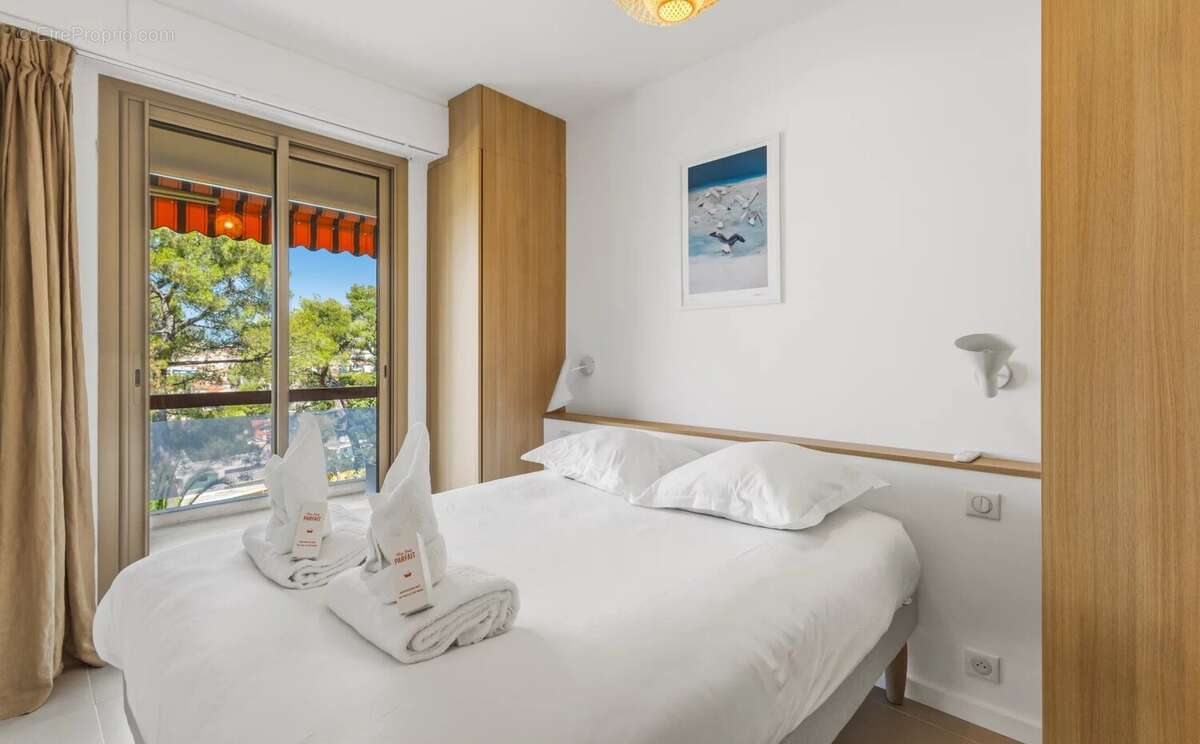 Appartement à LE CANNET