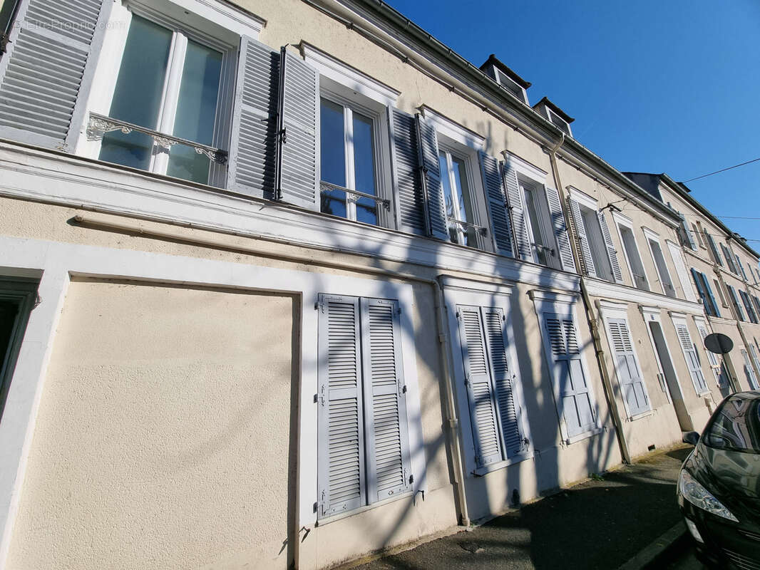 Appartement à MELUN