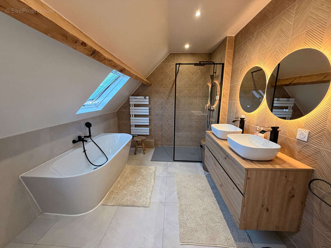 Maison à ORRY-LA-VILLE