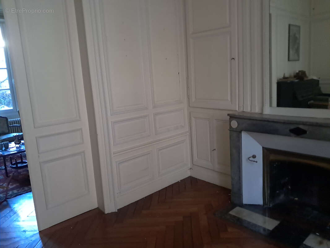 Maison à AUXERRE