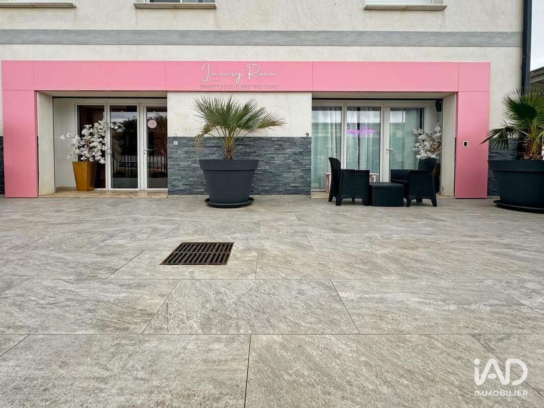 Photo 6 - Commerce à SAINT-MARTIN-DE-CRAU